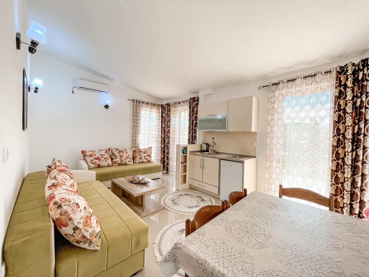 Rejhan Totti Ulcinj Exterior foto
