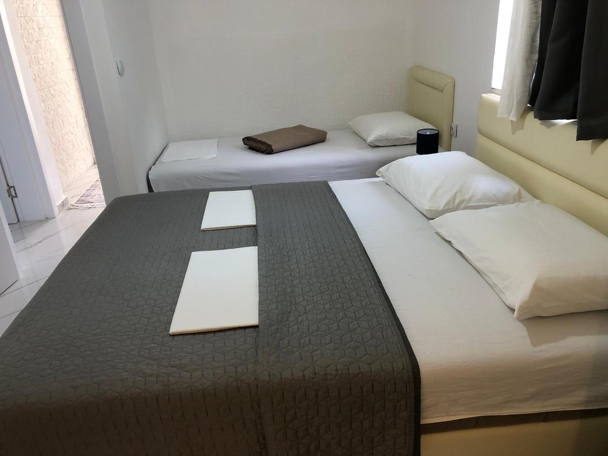 Rejhan Totti Ulcinj Exterior foto